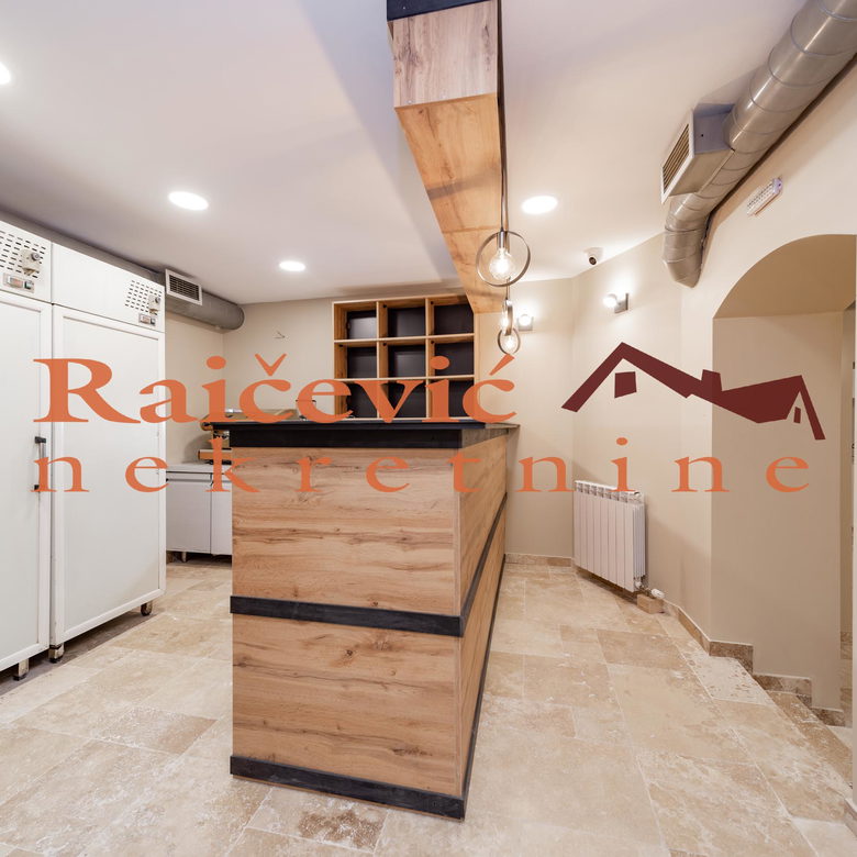 Lokal na prodaju, Centar, Beograd, 210m², 649.000 €