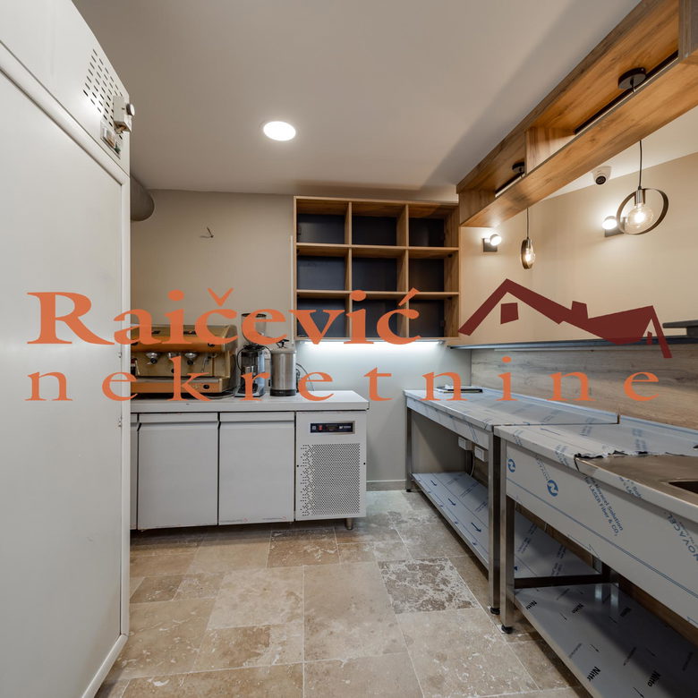 Lokal na prodaju, Centar, Beograd, 210m², 649.000 €