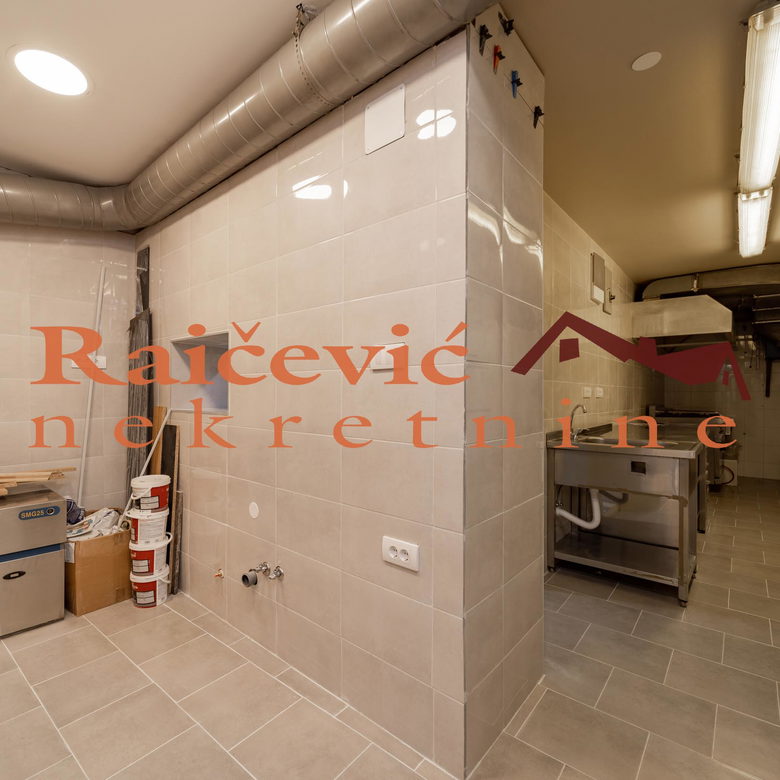 Lokal na prodaju, Centar, Beograd, 210m², 649.000 €