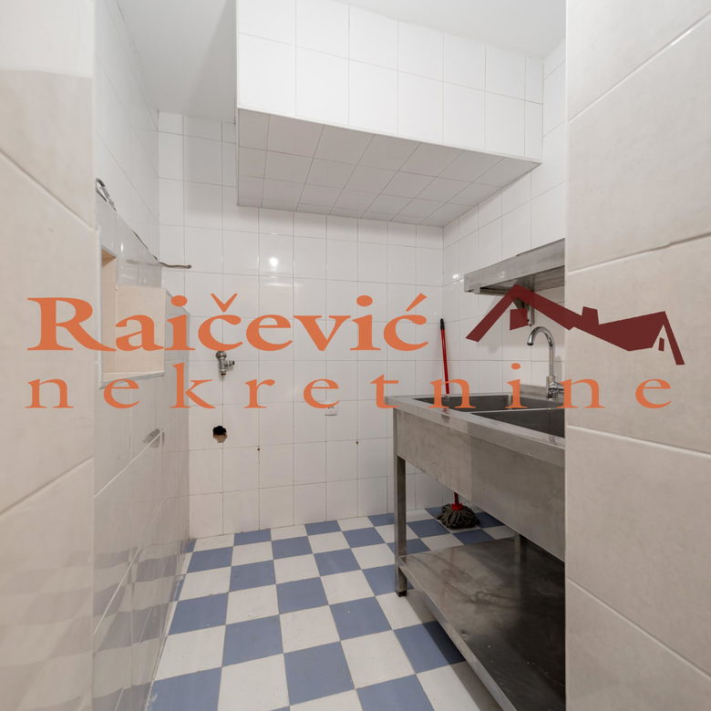 Lokal na prodaju, Centar, Beograd, 210m², 649.000 €