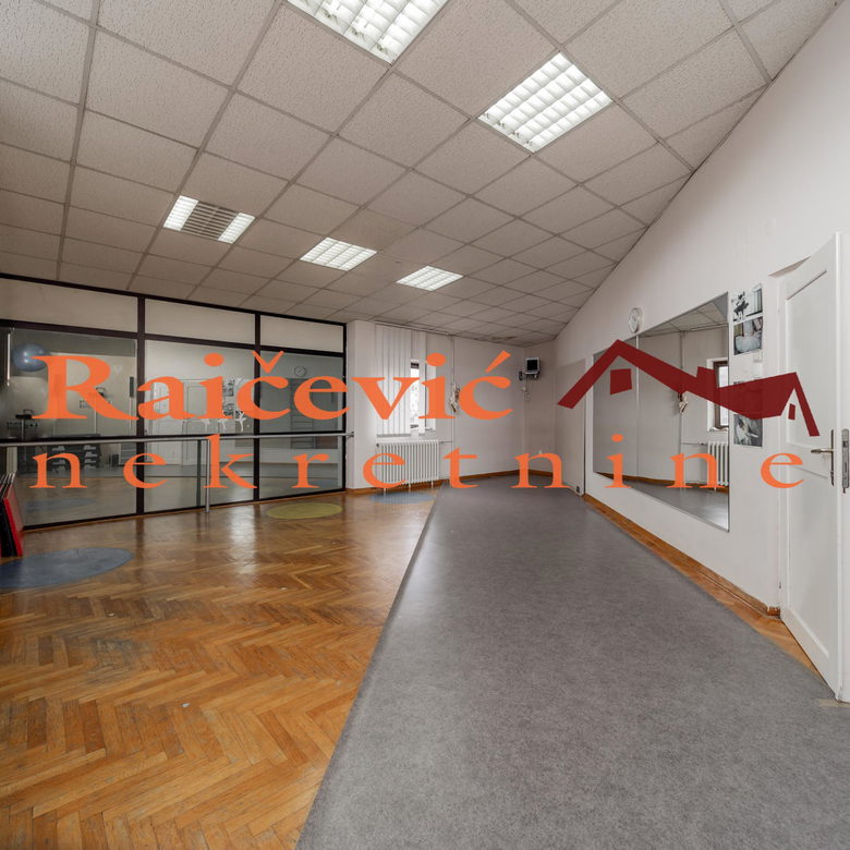 Lokal Prodaja Beograd Banovo Brdo 273 m2