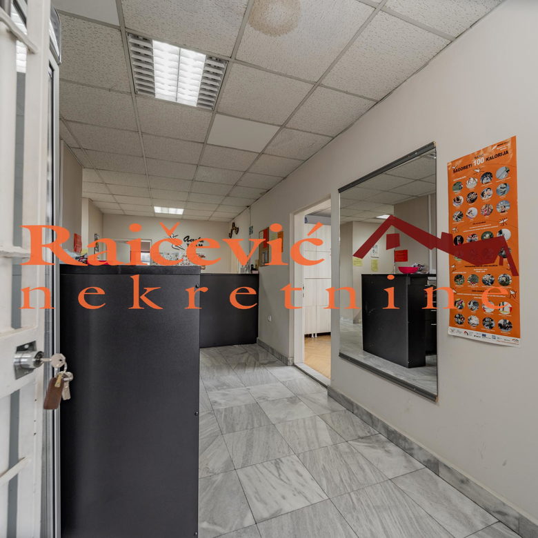 Lokal Prodaja Beograd Banovo Brdo 273 m2