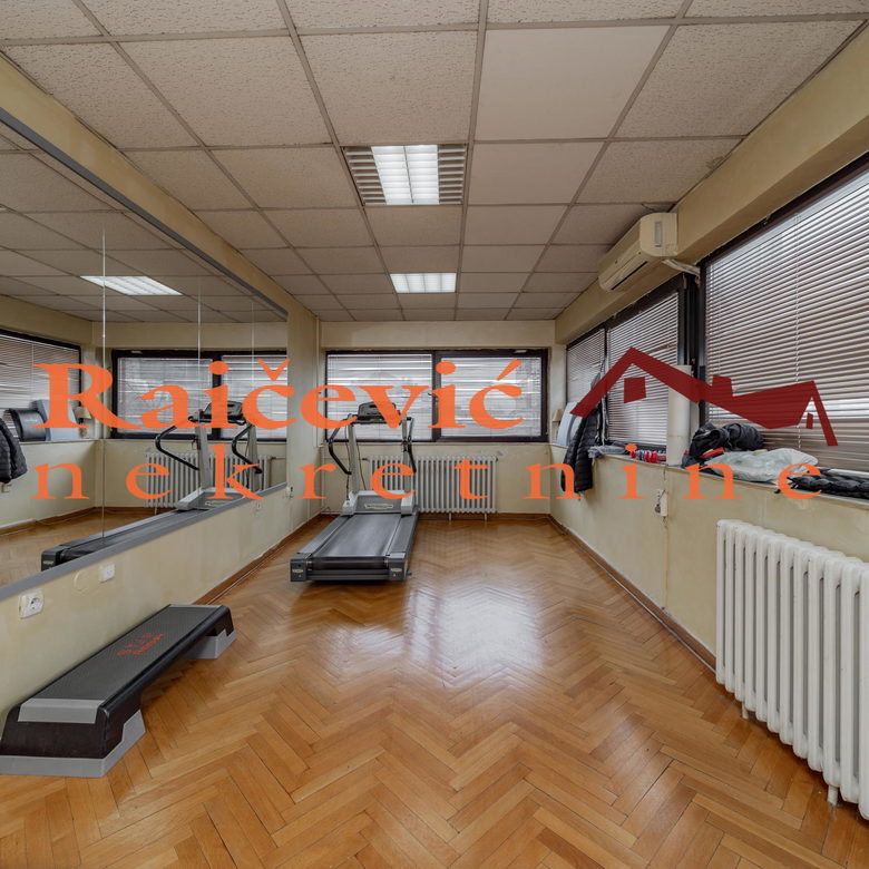 Lokal na prodaju, Banovo Brdo, Beograd, 273m², 464.000 €