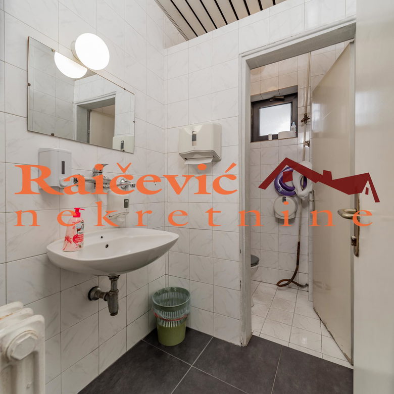 Lokal na prodaju, Banovo Brdo, Beograd, 273m², 464.000 €