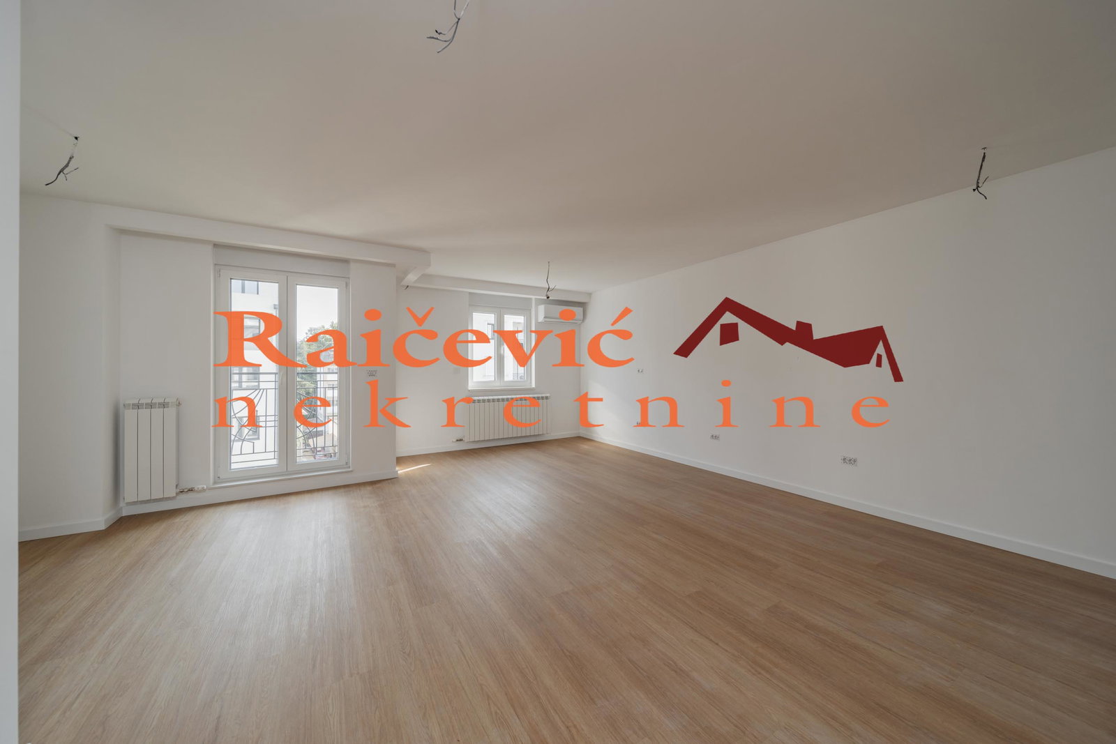 Stan Prodaja Beograd Dušanovac 162 m2