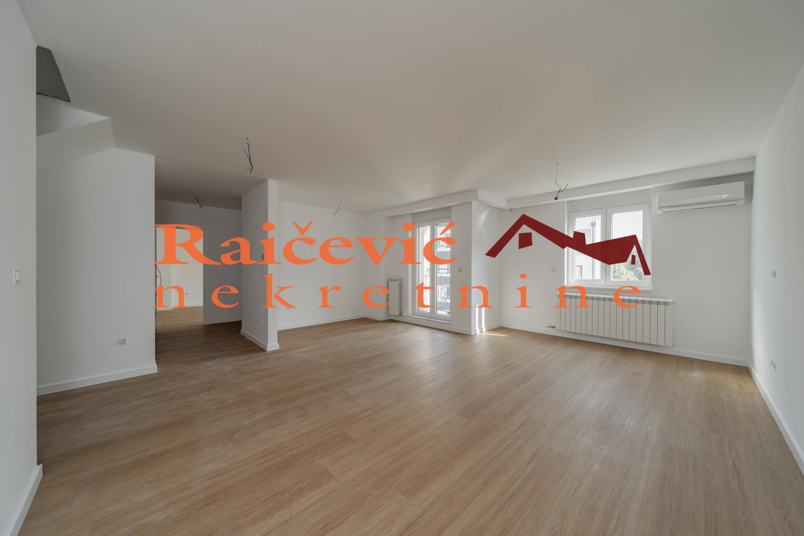 Stan Prodaja Beograd Dušanovac 162 m2