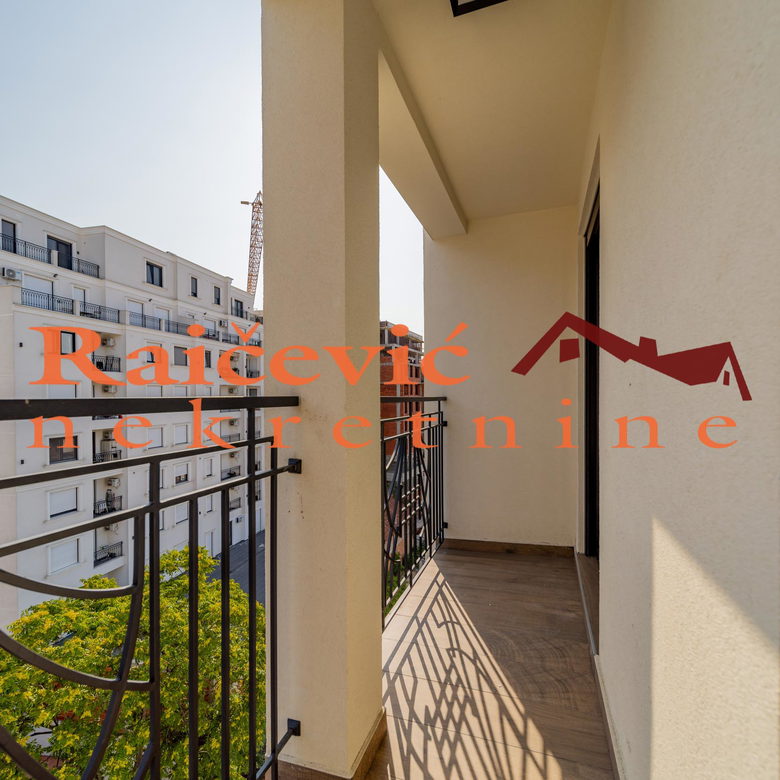 Stan Prodaja Beograd Dušanovac 162 m2