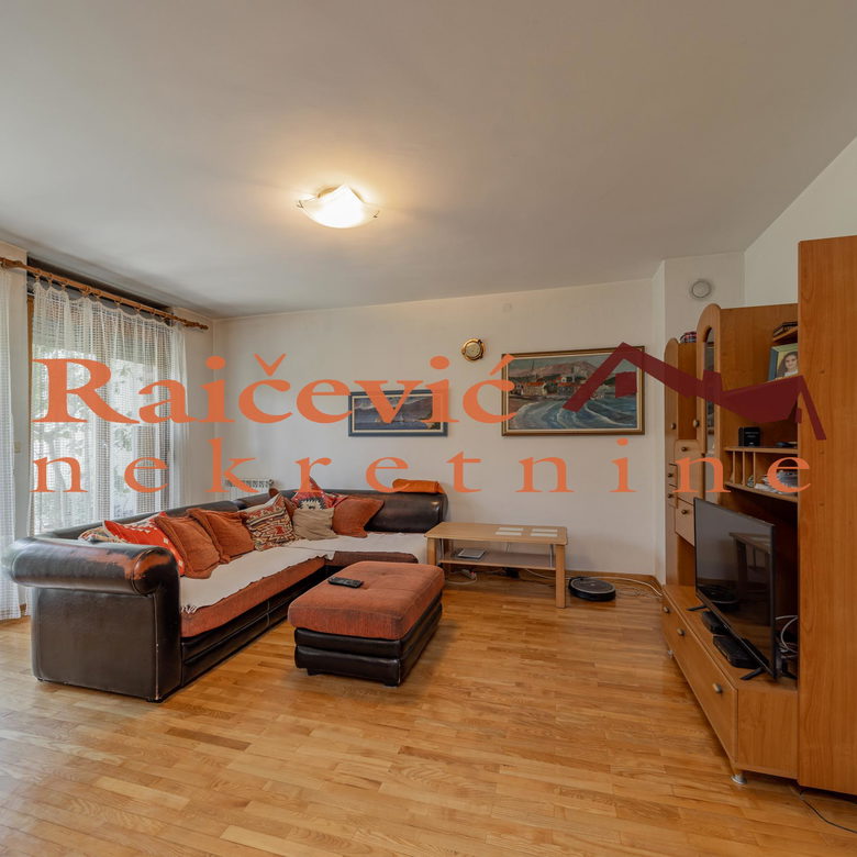 Stan Prodaja Beograd Dedinje 142 m2