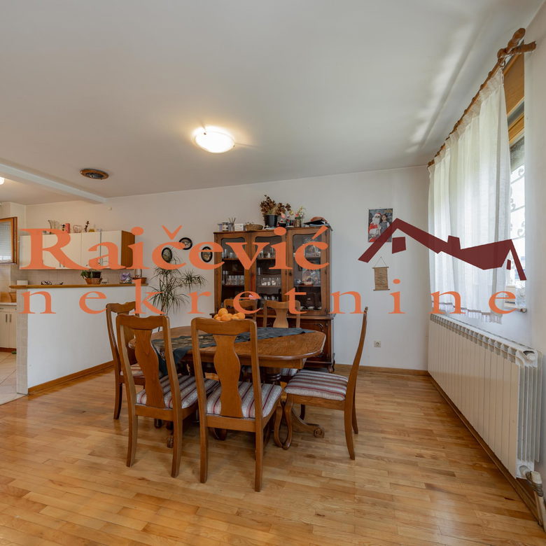Stan Prodaja Beograd Dedinje 142 m2
