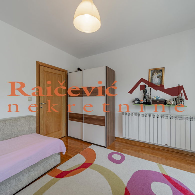 Petosoban stan na prodaju, Dedinje, Beograd, 142m², 470.000 €