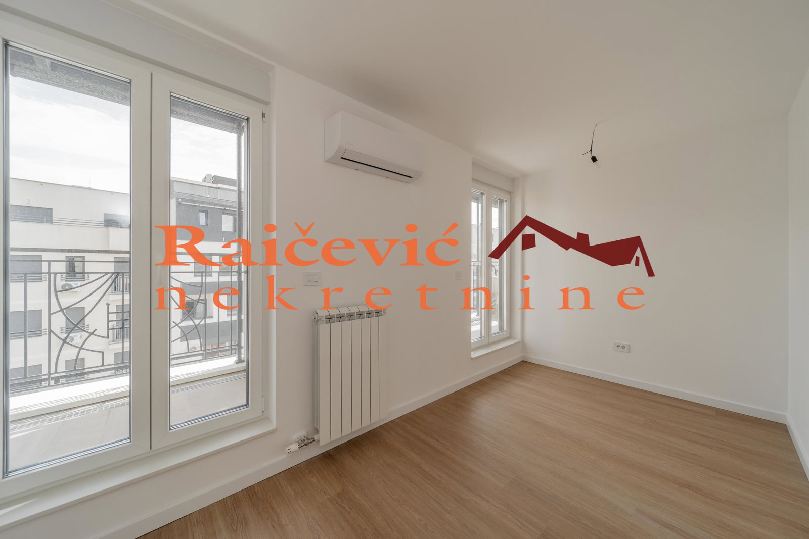 138528 Stan Prodaja Beograd Dušanovac 142 m2