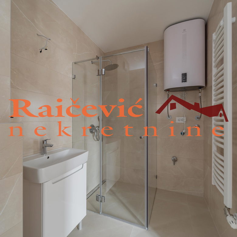 Petosoban stan na prodaju, Dušanovac, Beograd, 142m², 423.500 €