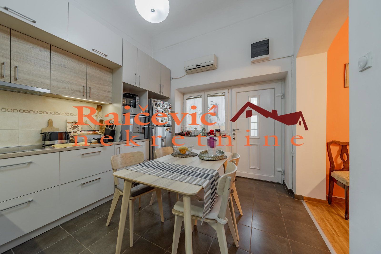 Stan Prodaja Beograd Donji Grad 52 m2