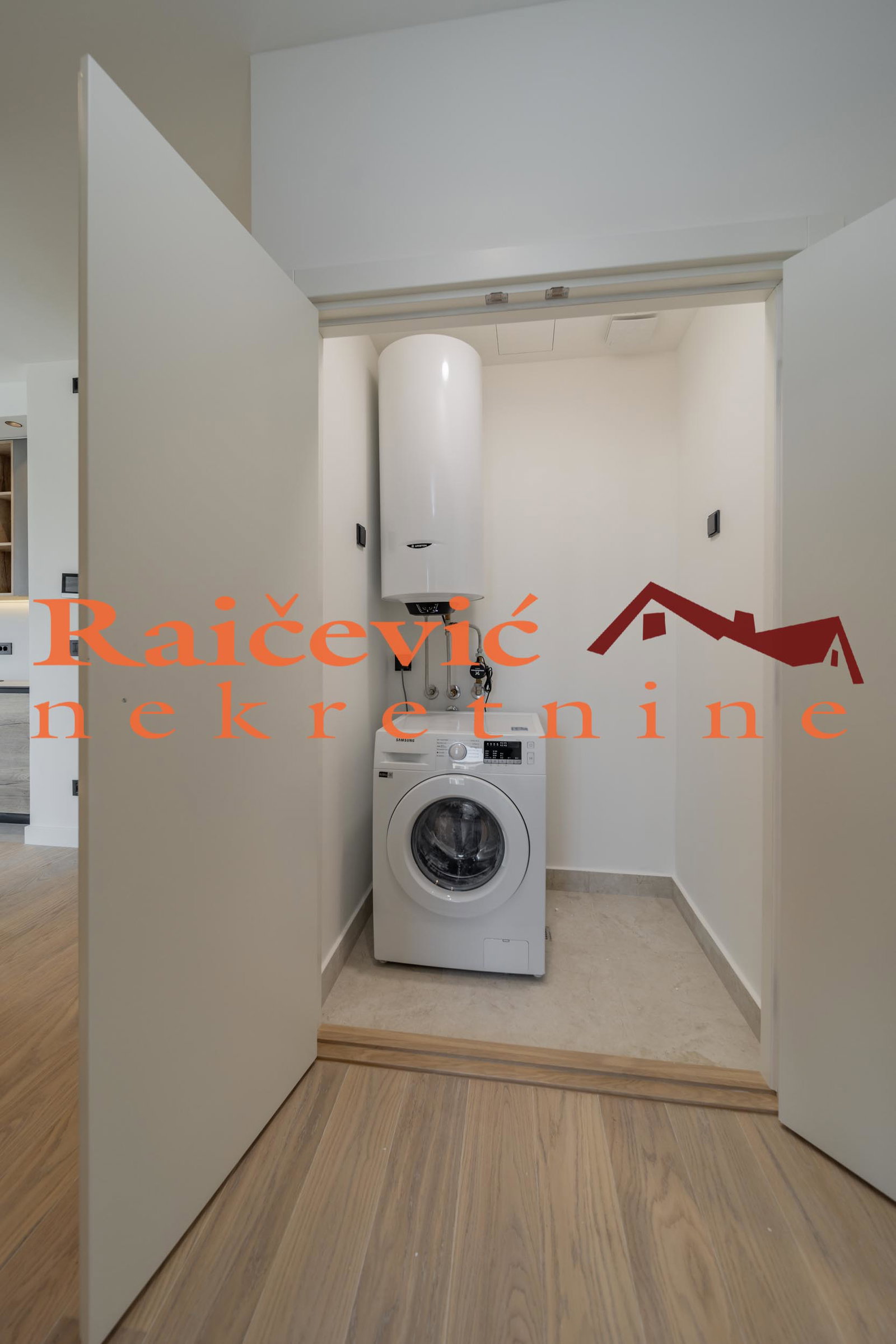 139120 Trosoban stan na prodaju, Beograd na Vodi, Beograd, 87m², 480.000 €