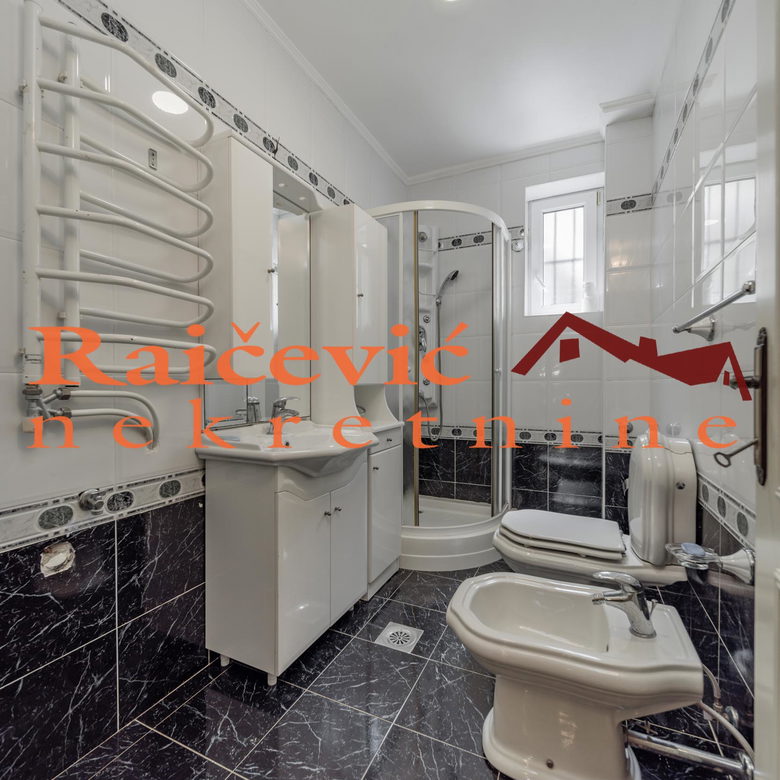 Kuća za izdavanje, Trošarina, Beograd, 544m², 3.000 €/mes