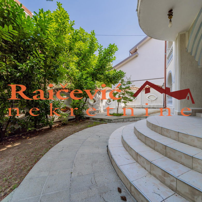 Kuća za izdavanje, Trošarina, Beograd, 544m², 3.000 €/mes