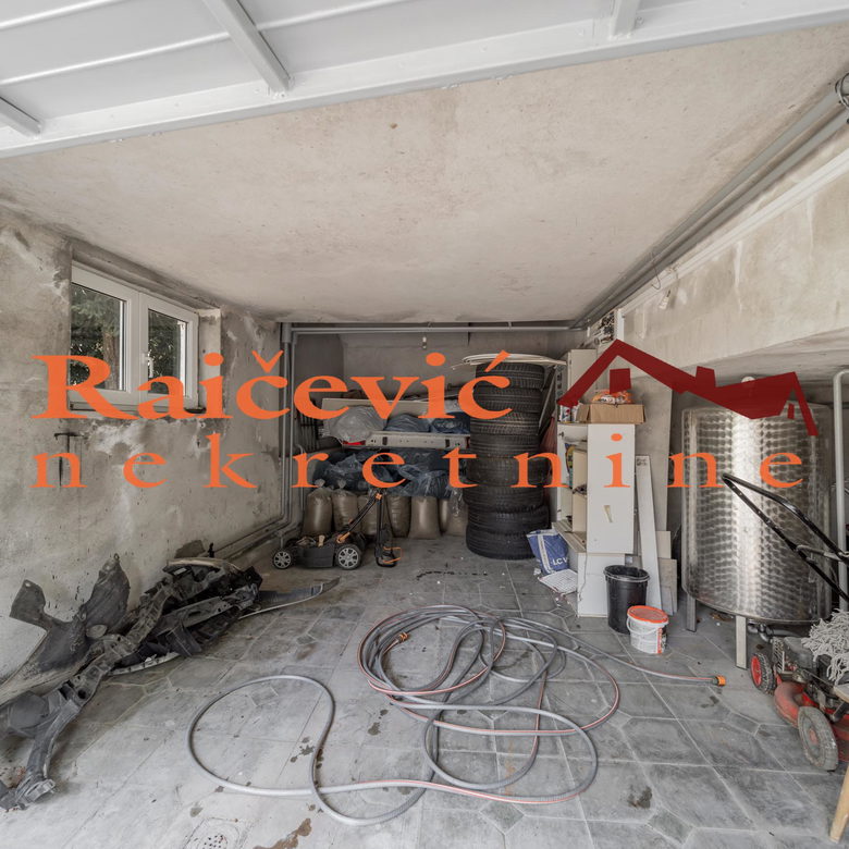 Kuća za izdavanje, Trošarina, Beograd, 544m², 3.000 €/mes