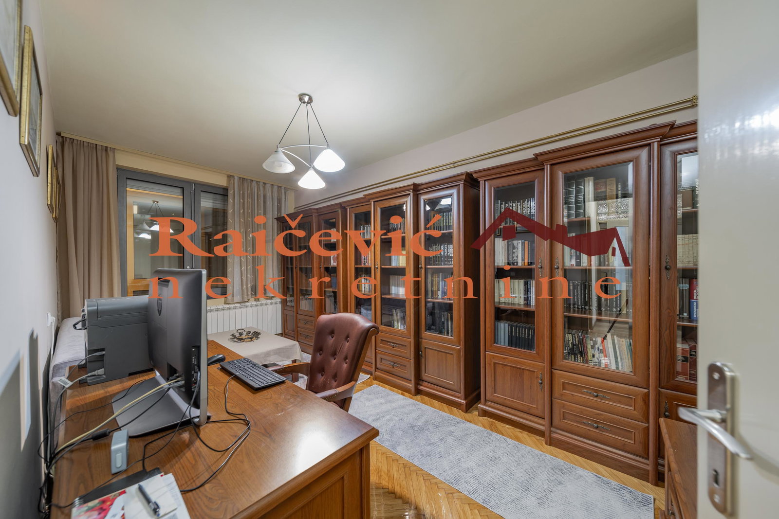 139750 Četvorosoban stan na prodaju, Gradska Bolnica, Beograd, 104m², 348.000 €