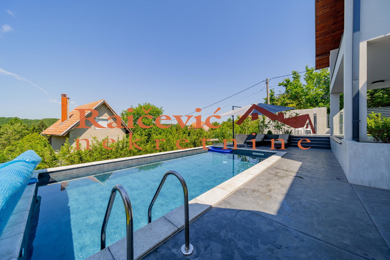 139803 Kuća Prodaja Beograd Trebež 393 m2