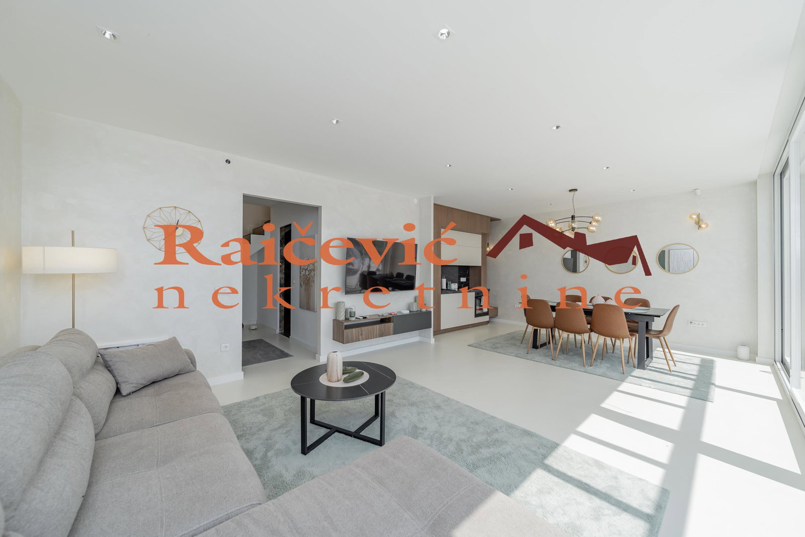 Kuća Prodaja Beograd Kuća Prodaja Beograd 360 m2