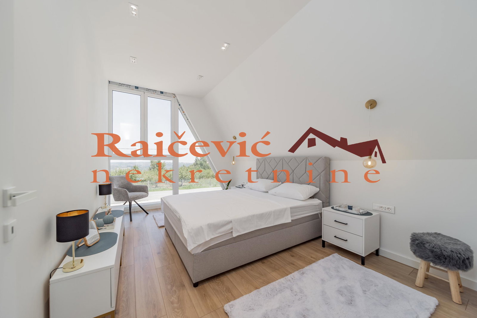 140511 Kuća na prodaju, Sopot, Beograd, 360m², 759.000 €