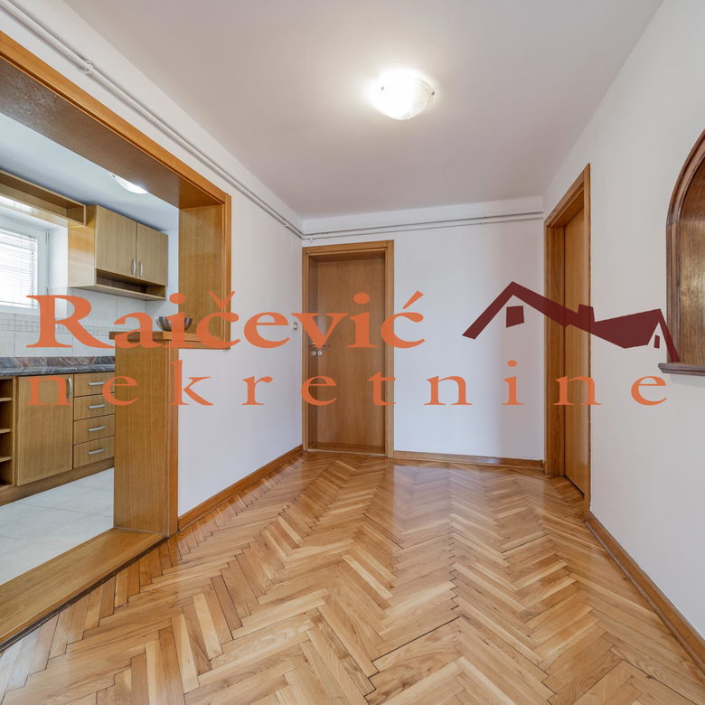 Stan Izdavanje Beograd Višnjica 89 m2