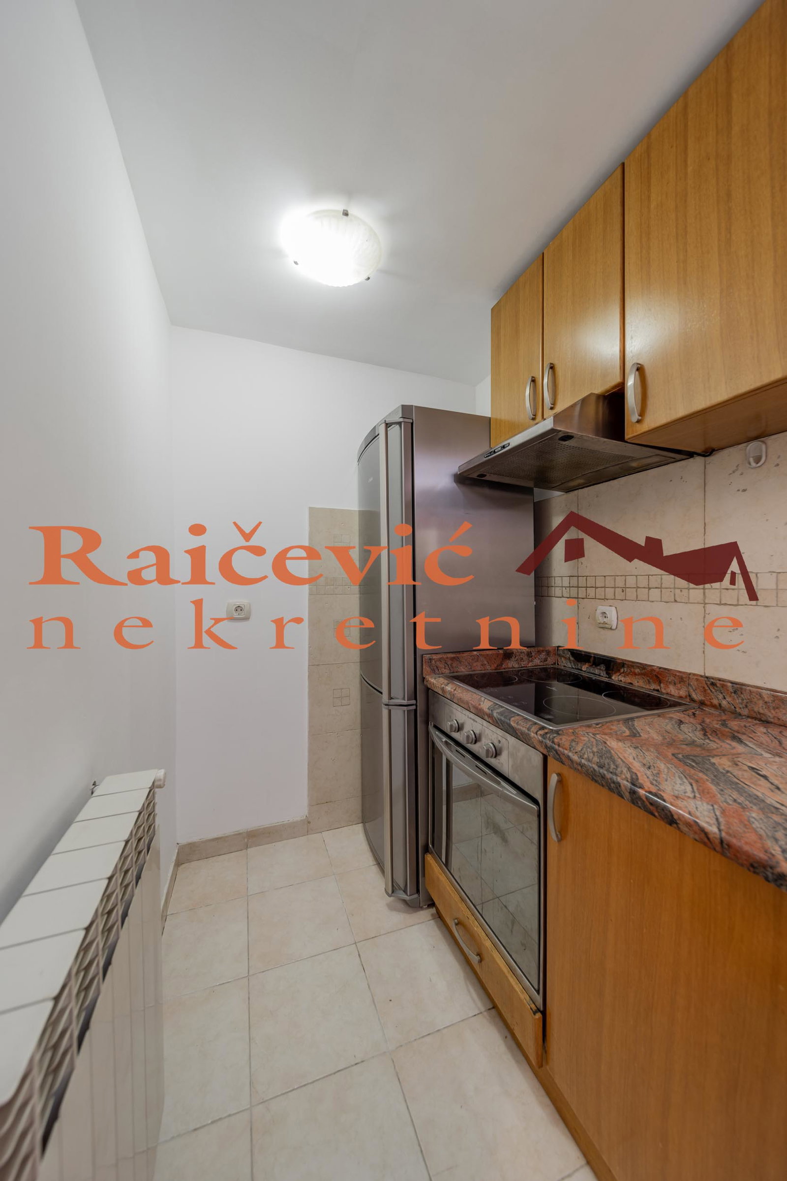 Trosoban stan za izdavanje, Višnjica, Beograd, 89m², 550 €/mes