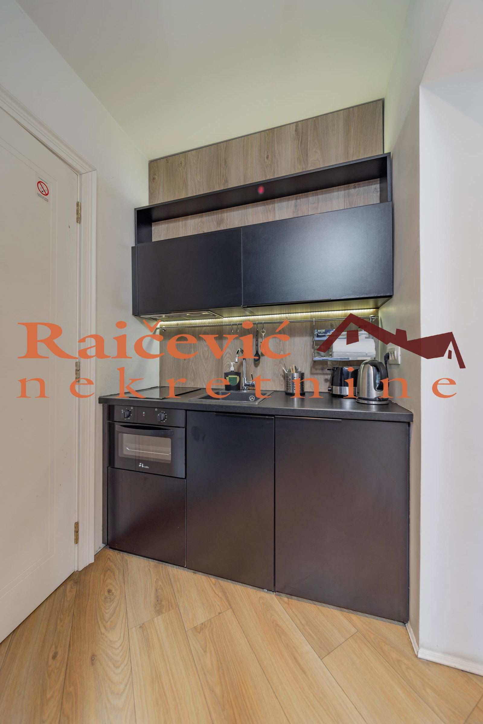 141116 Trosoban stan na prodaju, Centar, Beograd, 73m², 389.000 €