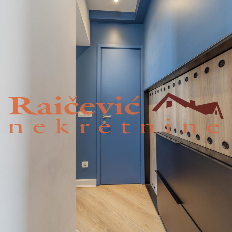 Trosoban stan na prodaju, Centar, Beograd, 73m², 389.000 €