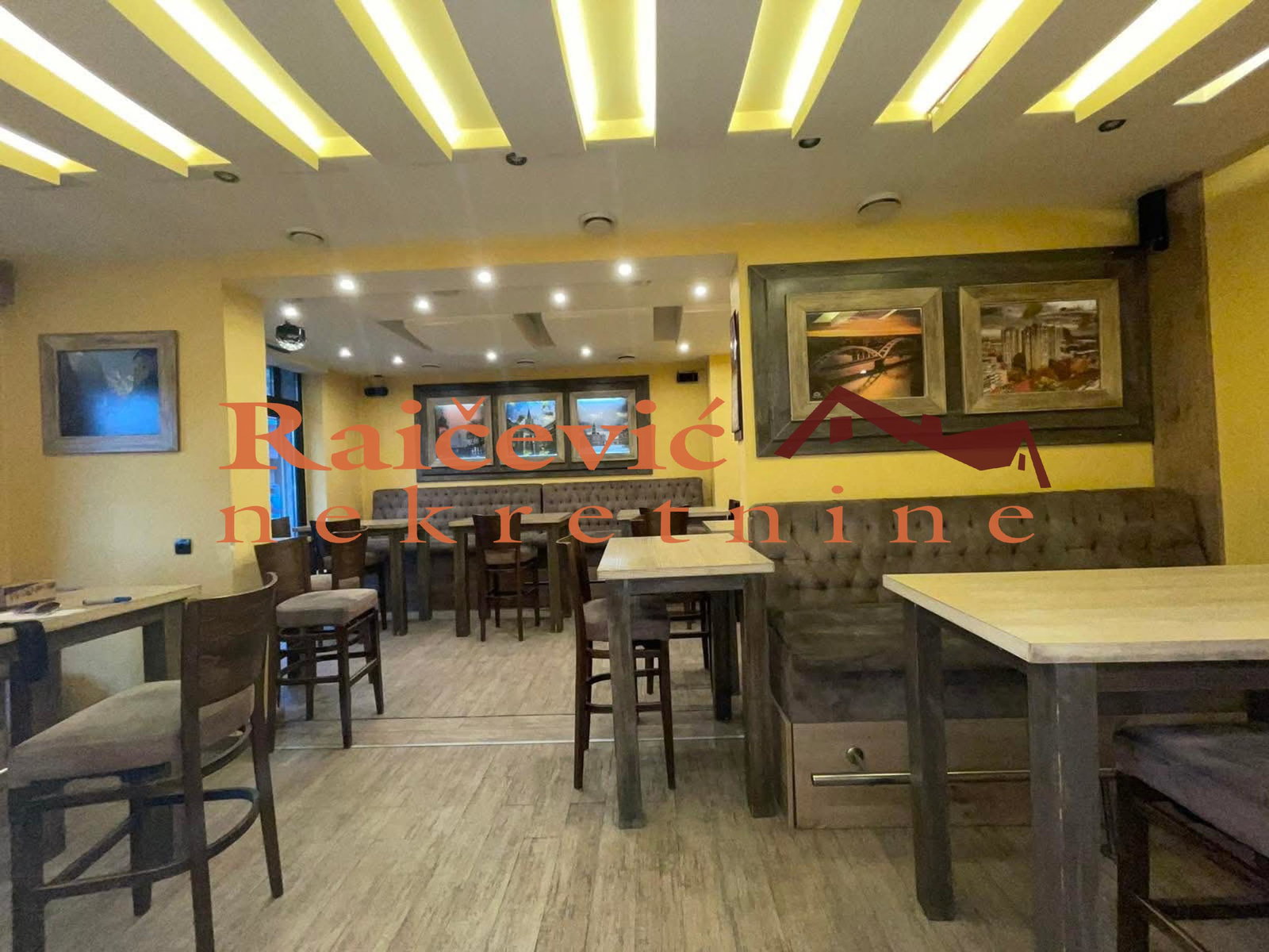 Lokal Prodaja   142 m2