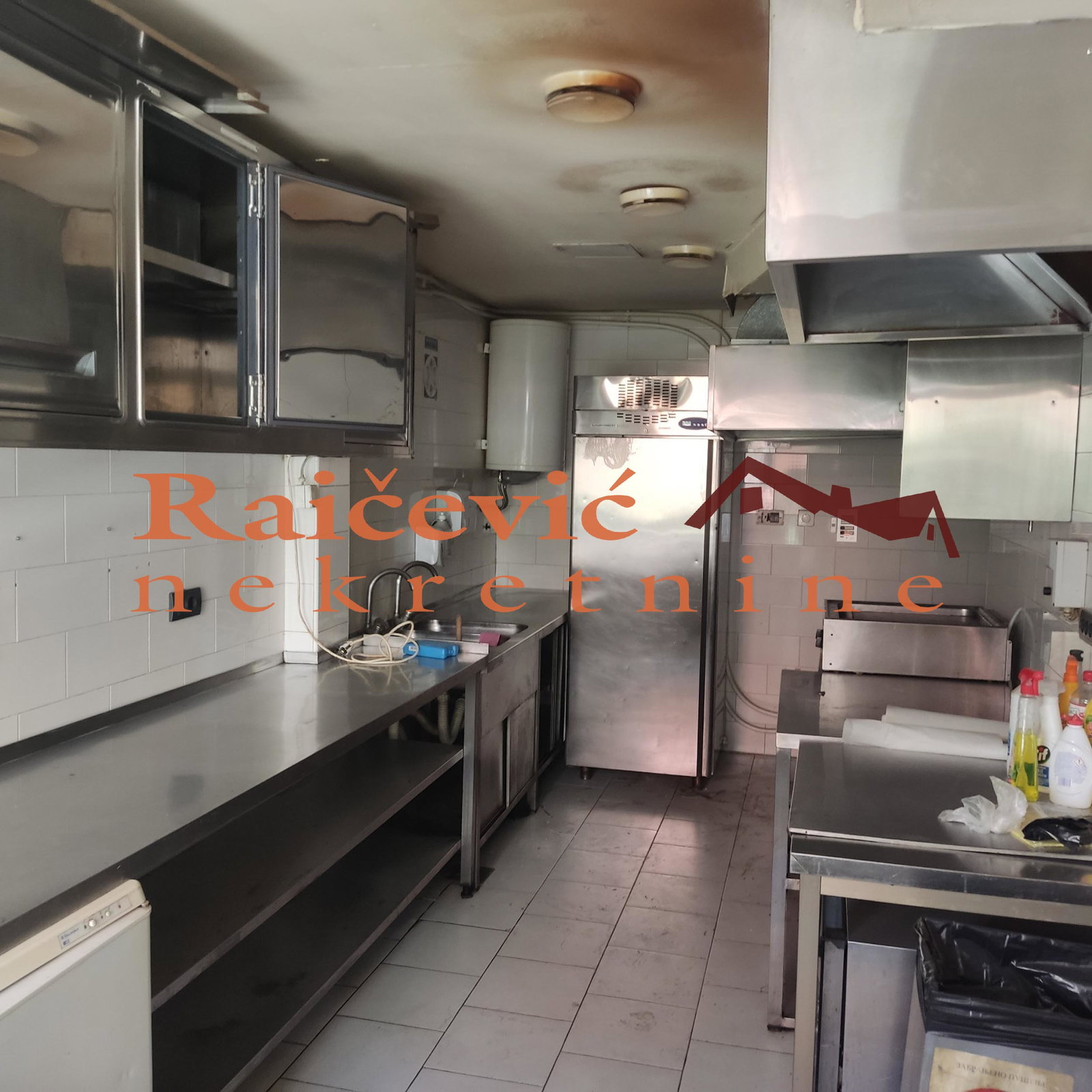 Lokal na prodaju, Detelinara, 142m², 349.000 €