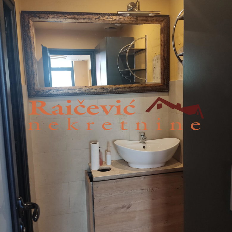 Lokal na prodaju, Detelinara, 142m², 349.000 €