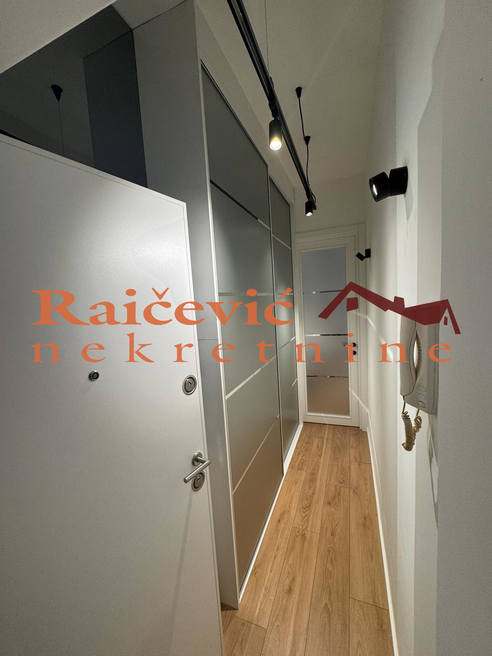 141567 Stan Prodaja Beograd Dorćol 33 m2