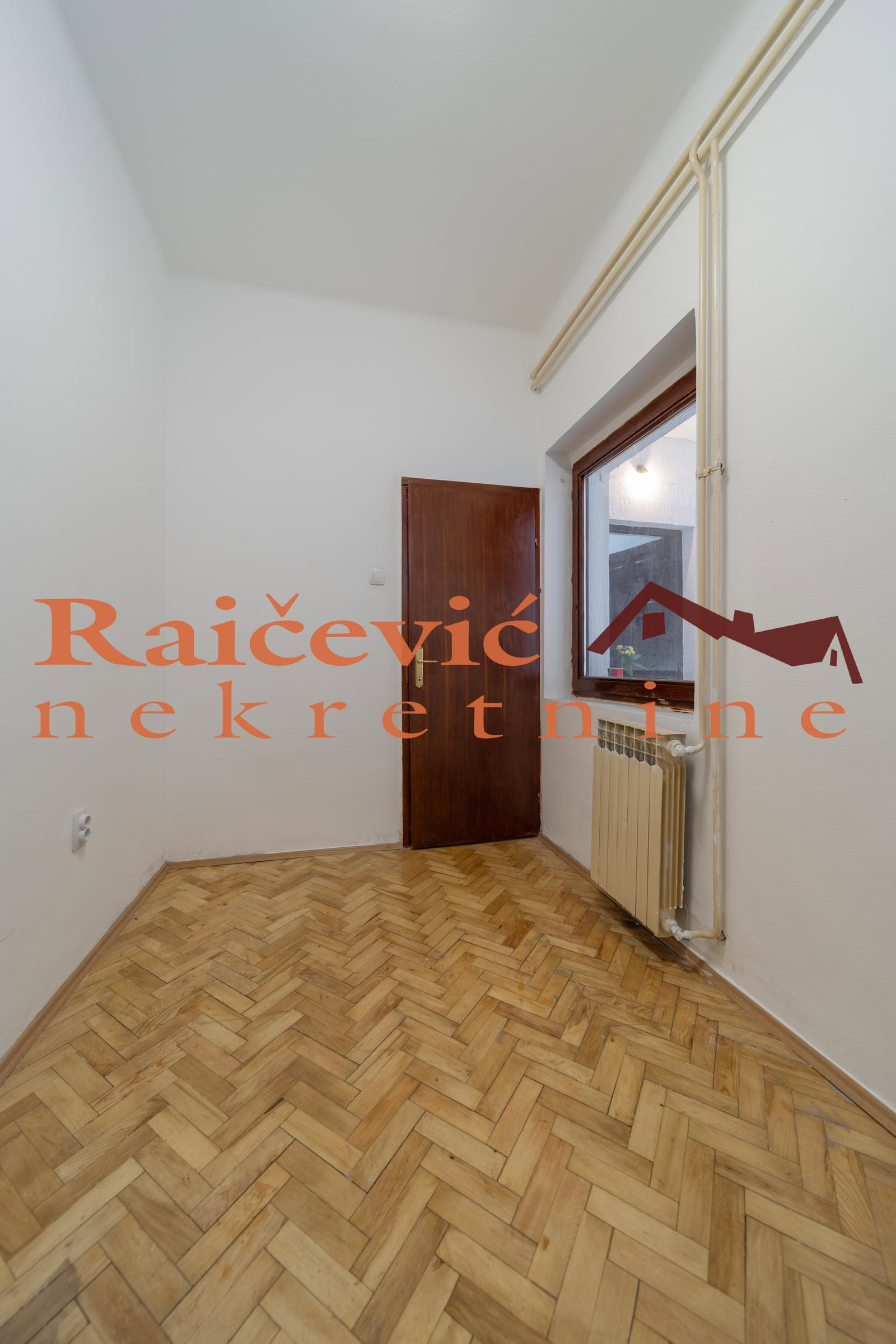 141582 Dvosoban stan na prodaju, Centar, Beograd, 36m², 135.000 €