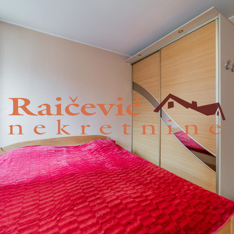 Trosoban stan na prodaju, Blok 23, Beograd, 70m², 242.000 €