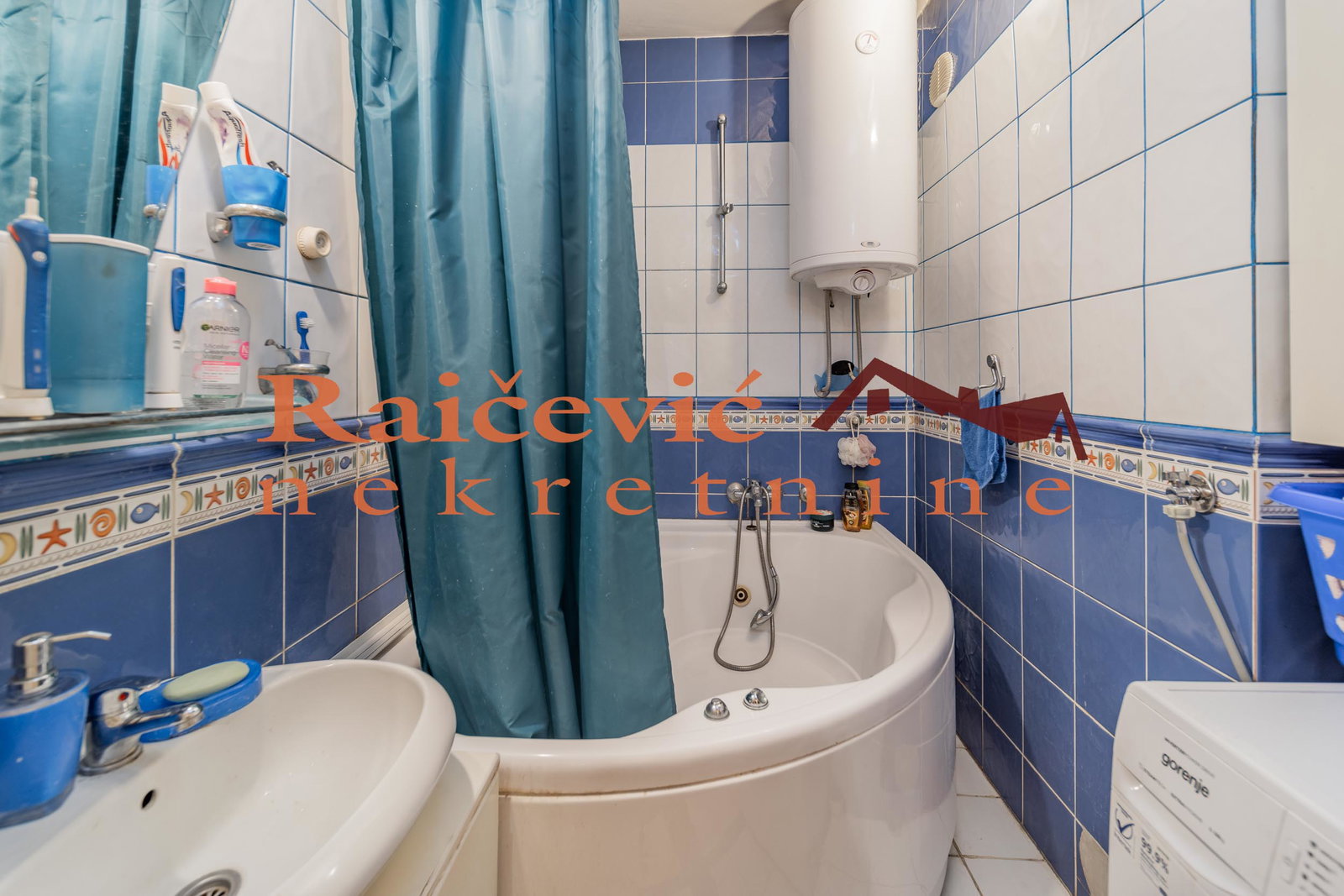 141685 Trosoban stan na prodaju, Blok 23, Beograd, 70m², 242.000 €