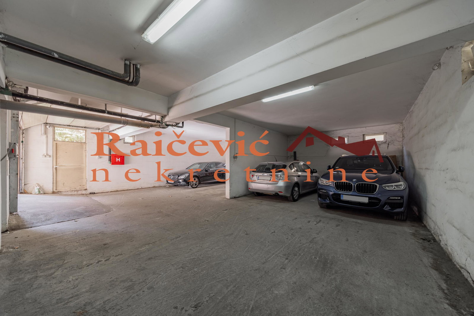 Četvorosoban stan na prodaju, Lion, Beograd, 112m², 450.000 €