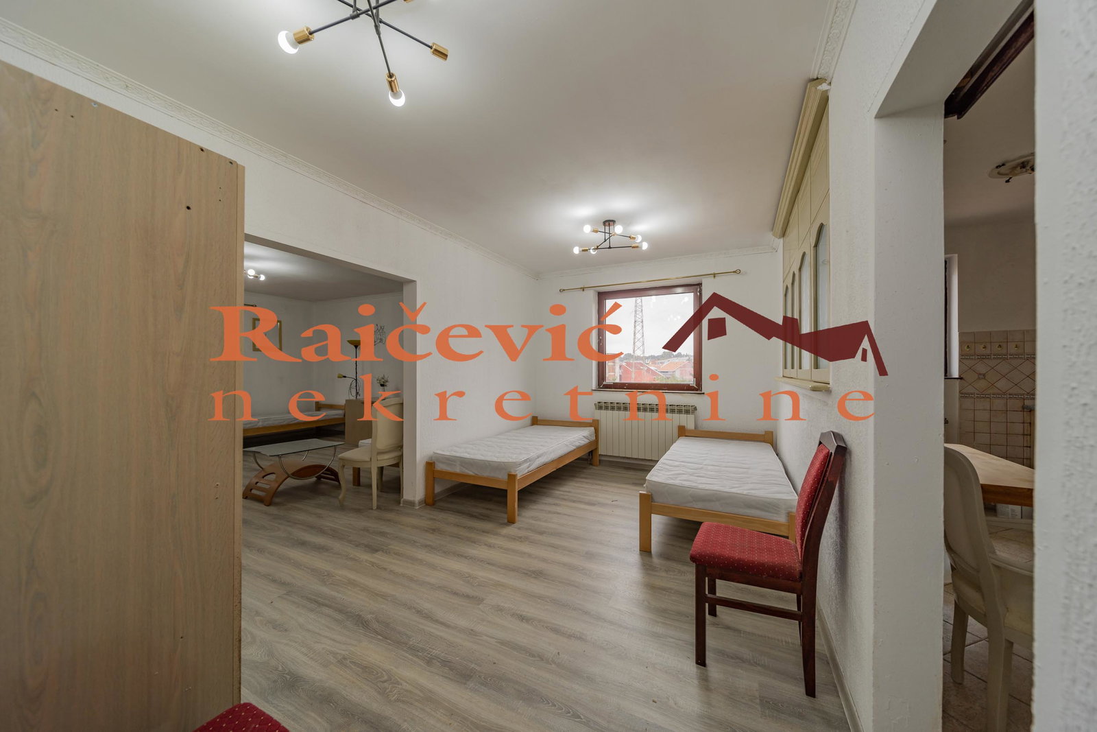 142946 Kuća za izdavanje, Učiteljsko Naselje, Beograd, 500m², 7.000 €/mes