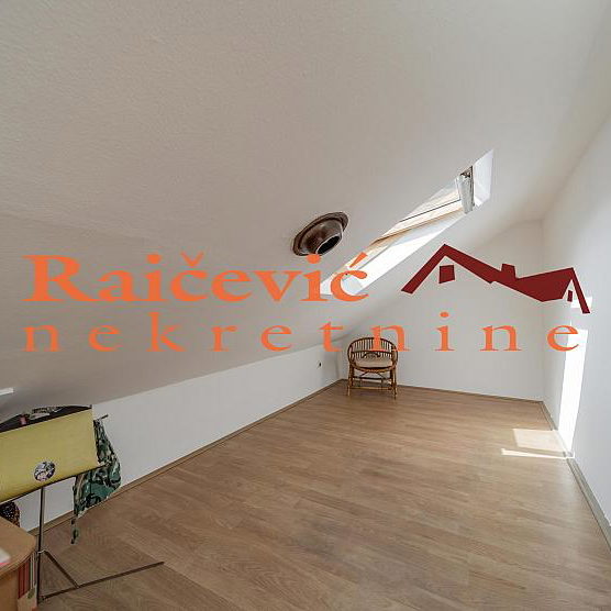 Četvorosoban stan na prodaju, Centar, Beograd, 96m², 232.000 €