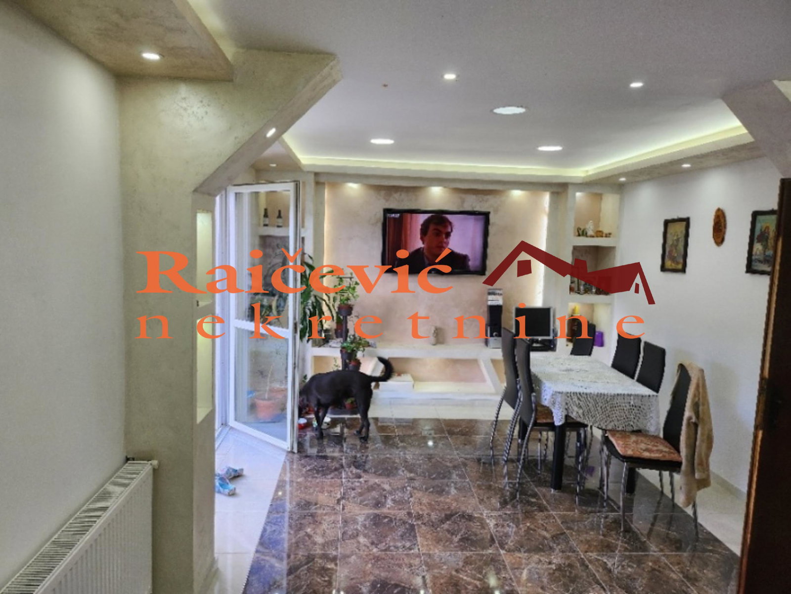 Kuća Prodaja Beograd Ripanj 200 m2