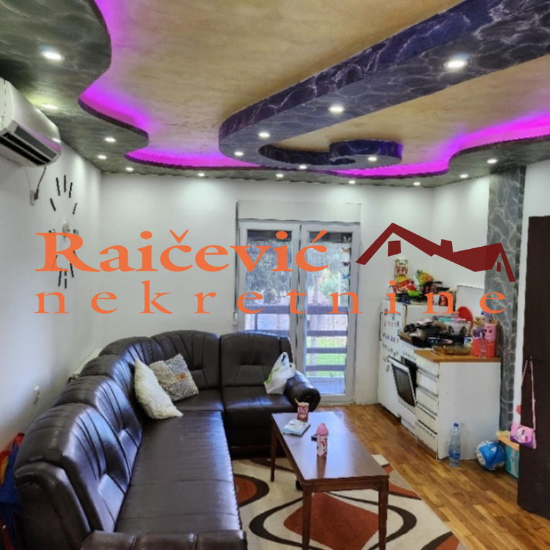 Kuća na prodaju, Ripanj, Beograd, 200m², 205.000 €