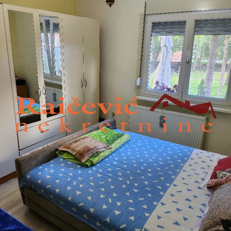 Kuća na prodaju, Ripanj, Beograd, 200m², 205.000 €