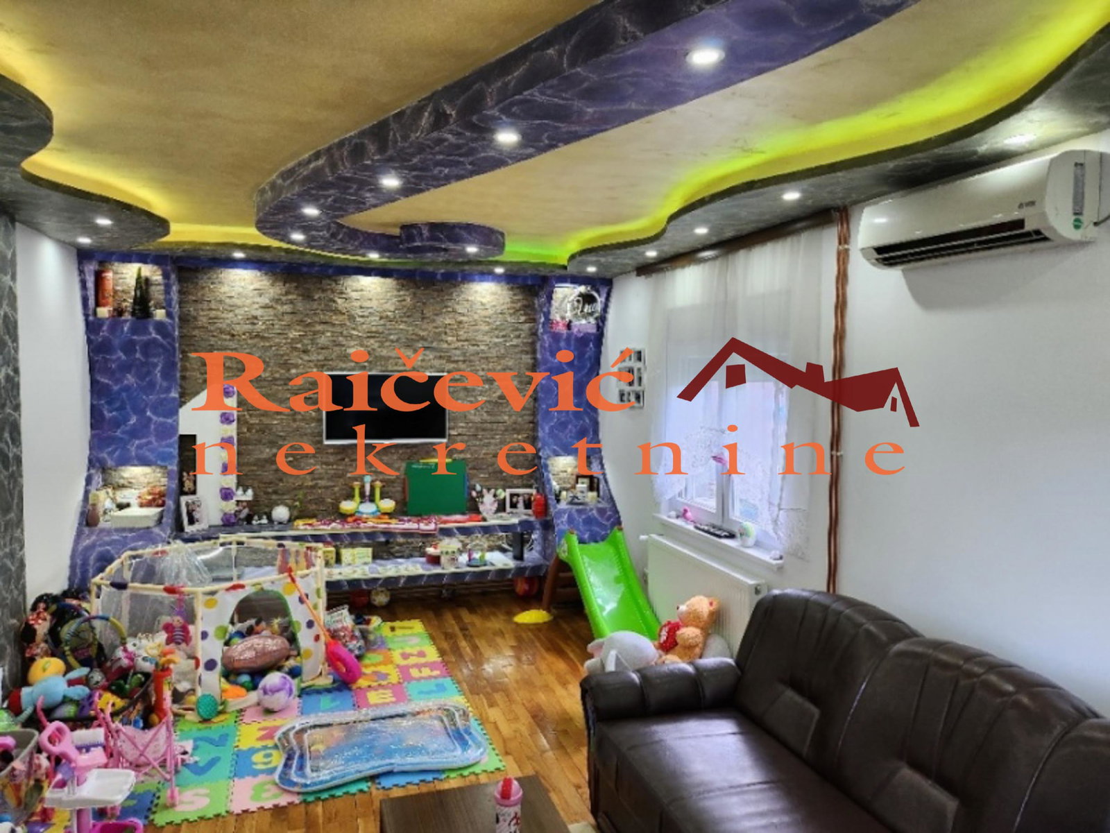 Kuća na prodaju, Ripanj, Beograd, 200m², 205.000 €