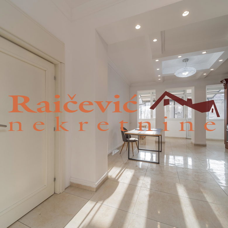 Trosoban stan za izdavanje, Cvetni Trg, Beograd, 102m², 1.000 €/mes
