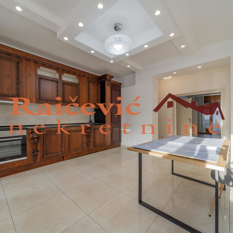 Trosoban stan za izdavanje, Cvetni Trg, Beograd, 102m², 1.000 €/mes