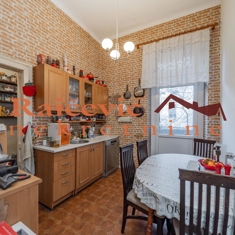 Stan Prodaja Beograd Centar (Čukarica) 83 m2