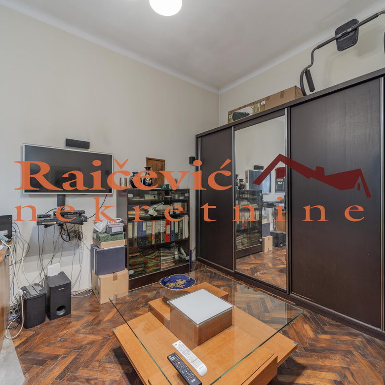 Trosoban stan na prodaju, Centar, Beograd, 83m², 280.000 €