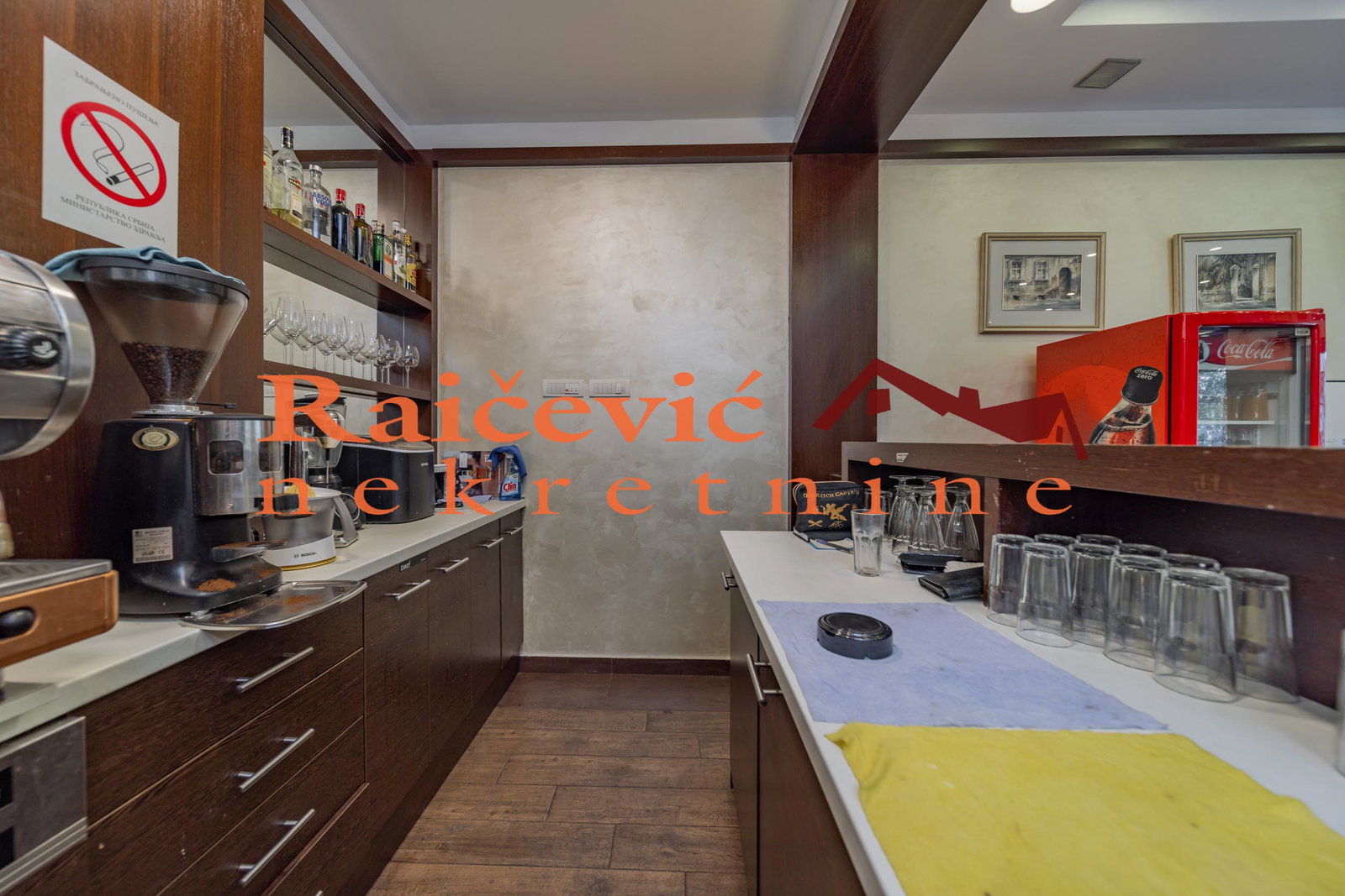 144609 Lokal Prodaja Beograd Centar (Čukarica) 61 m2