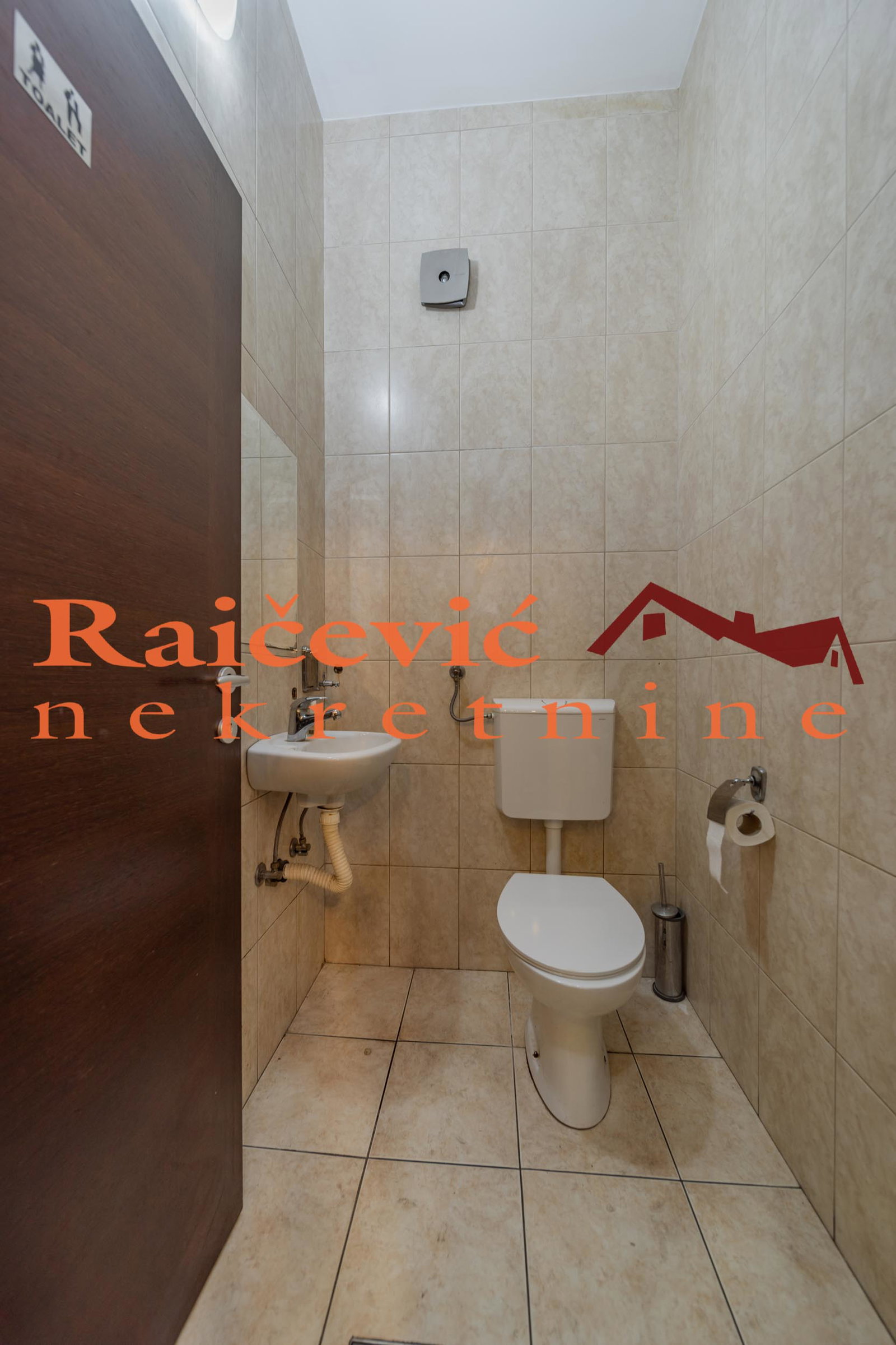 144611 Lokal na prodaju, Centar, Beograd, 61m², 145.000 €