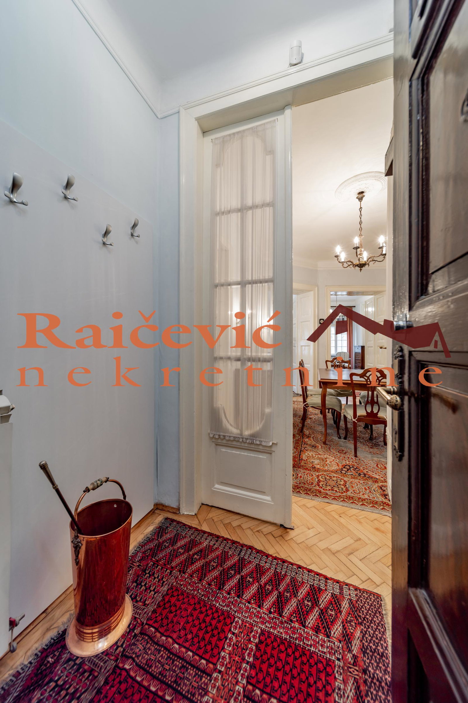 144863 Petosoban stan na prodaju, Centar, Beograd, 120m², 495.000 €